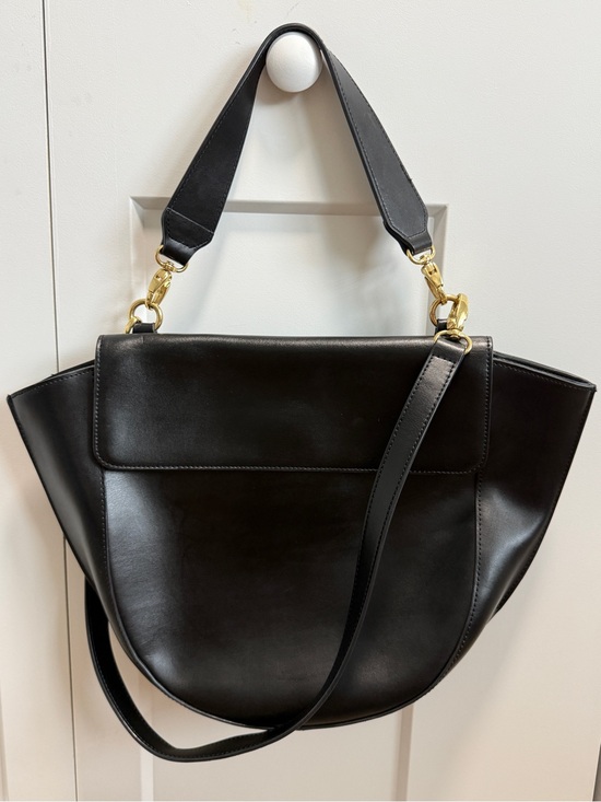 Saks Fifth Avenue Handbags - Saks Fifth Avenue Black Shoulder Bag with Gold Hardware